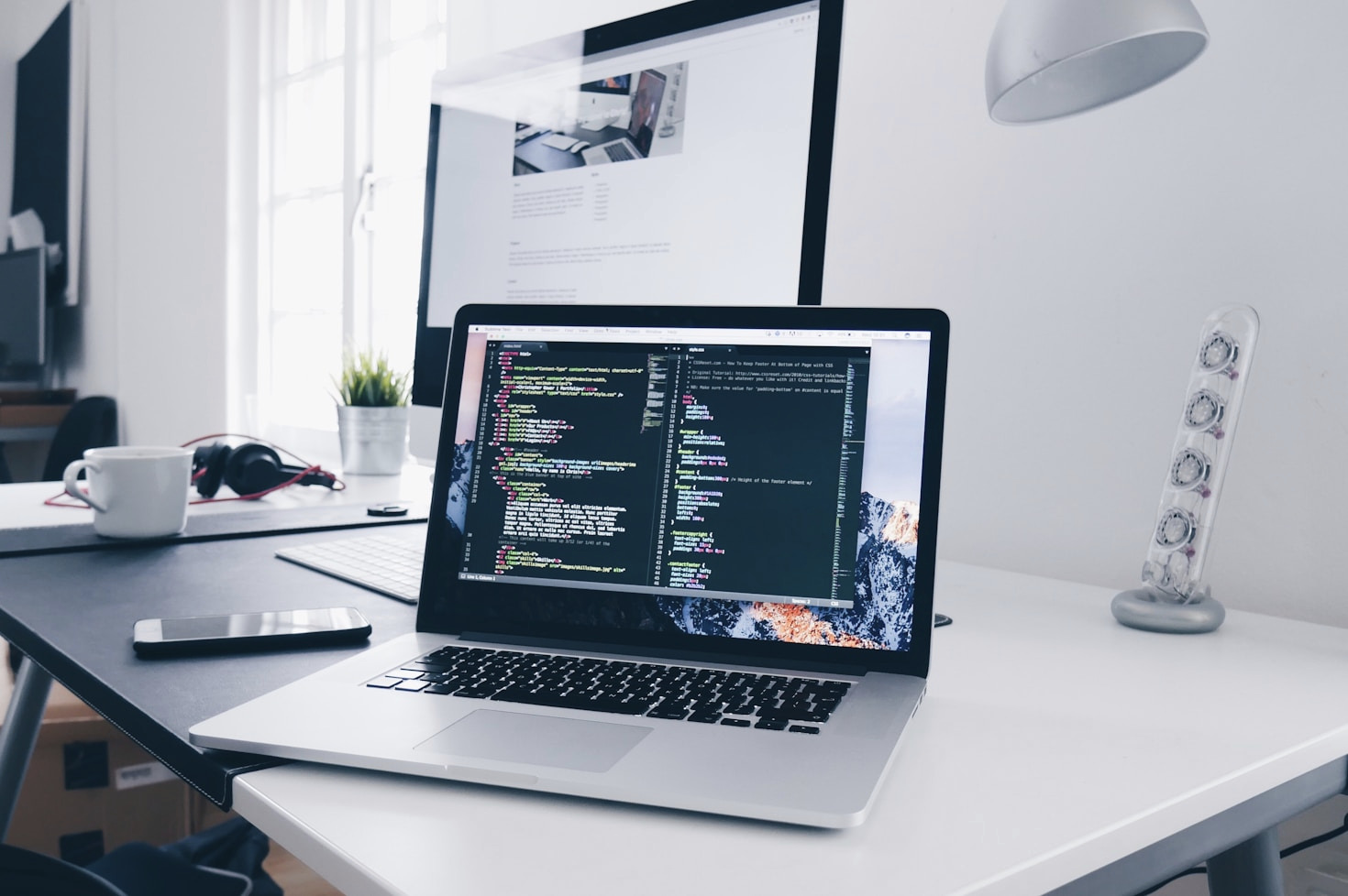 AI’s Role in Modern Industry Transformations